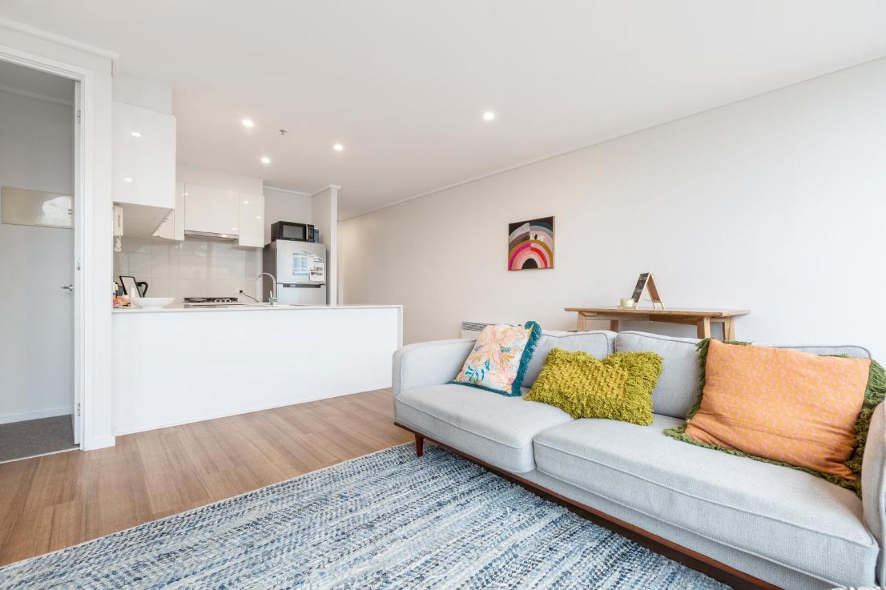 ☆Of Southbank☆Light Filled Apartment☆Huge Private Terrace With City Views☆Parking☆Pool☆Gym☆Wifi Melbourne Esterno foto