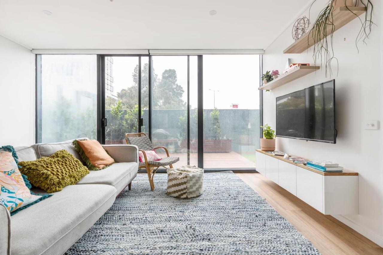 ☆Of Southbank☆Light Filled Apartment☆Huge Private Terrace With City Views☆Parking☆Pool☆Gym☆Wifi Melbourne Esterno foto