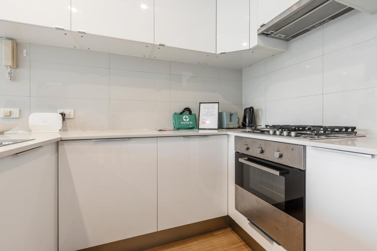 ☆Of Southbank☆Light Filled Apartment☆Huge Private Terrace With City Views☆Parking☆Pool☆Gym☆Wifi Melbourne Esterno foto